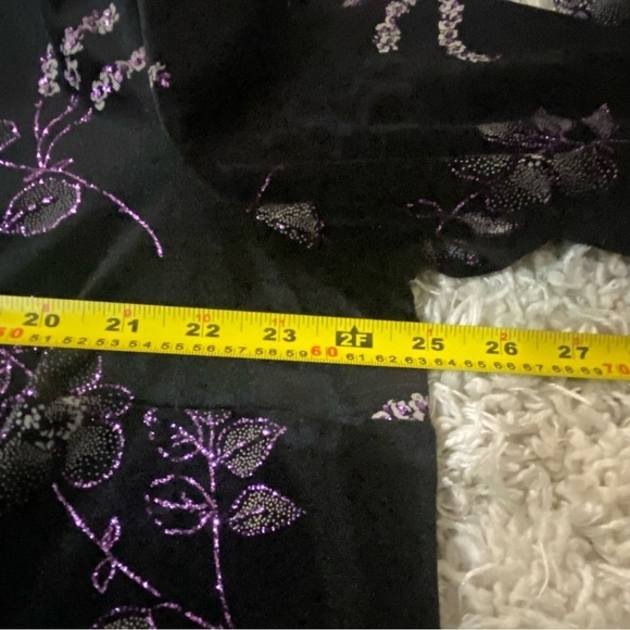 Tradition Plus asymmetrical black purple long sleeves fairy velvet floral top - Picture 5 of 12